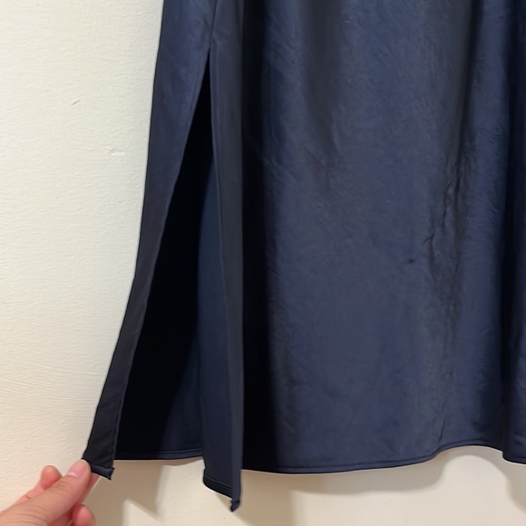 Express Navy Cowl Neck Spagetti Strap Side Slit Satin Midi Dress Size Medium - Picture 5 of 8